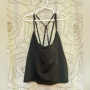 Old Navy Active XXL PowerPress Light Support Breathable Built-in Bra